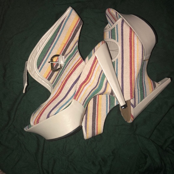 Boots - Picture 2 of 2